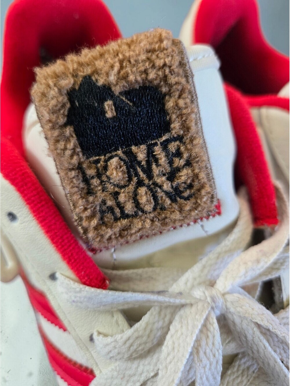 Adidas Forum Low Home Alone GZ4378 Men's 11 Preowned